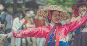 Modern Korean Etiquette: Navigating Ancient Traditions in a Digital World