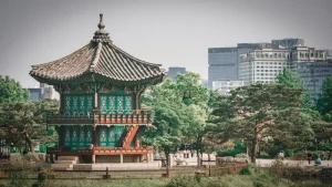 Experience Korea’s Royal Palaces and Hanok Villages This Spring: A Guide for April 2026 Travelers