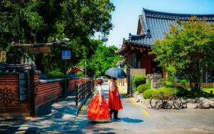 How to Plan the Perfect Jeonju Day Trip from Seoul: Culture &amp; Cuisine