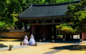 Spring in Korea 2026: Beyond Cherry Blossoms – Festivals &amp; Fun