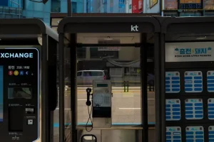 The “Zero-Cash” Strategy: Can You Survive 7 Days in Seoul Without Won?