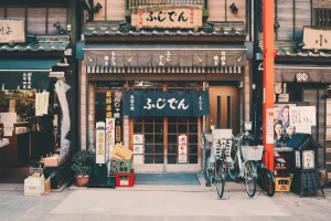 Offline Maps: How to Navigate Korea Without a Data Connection