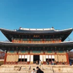 Korean Etiquette for Travelers: Your Essential Guide to Social Norms