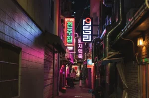 Hongdae Nightlife Guide: Bars, Clubs &amp; Live Music in Seoul’s Youth Hub