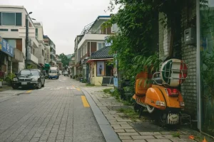 Solo Travel in Seoul: Safety Tips &amp; Best Activities for Independent Explorers