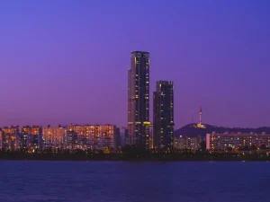 When is the Best Time to Visit Seoul, South Korea?